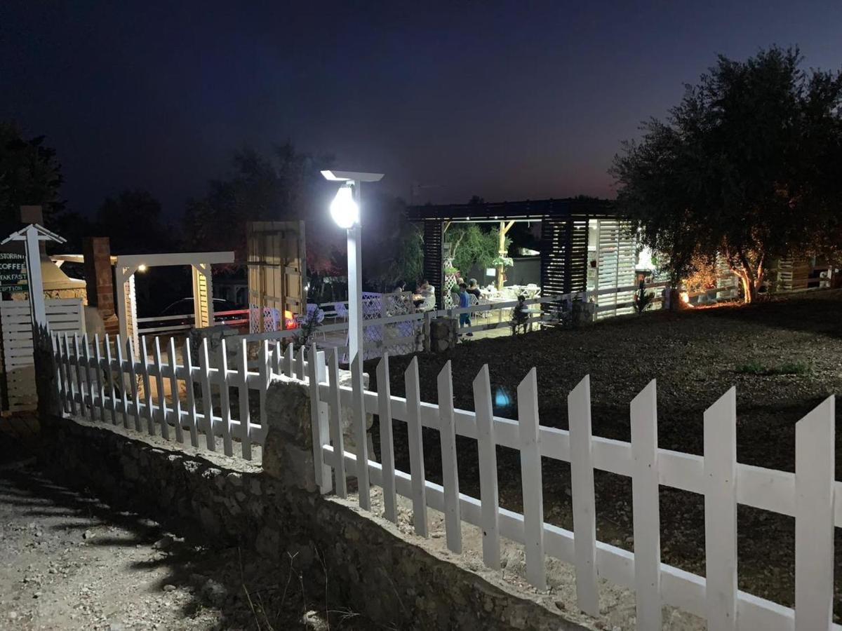 Hotel Albanian Garden Gjilek Exterior foto